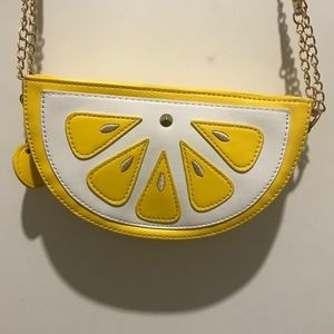 Lemon purse w/ adjustable and removable chain strap